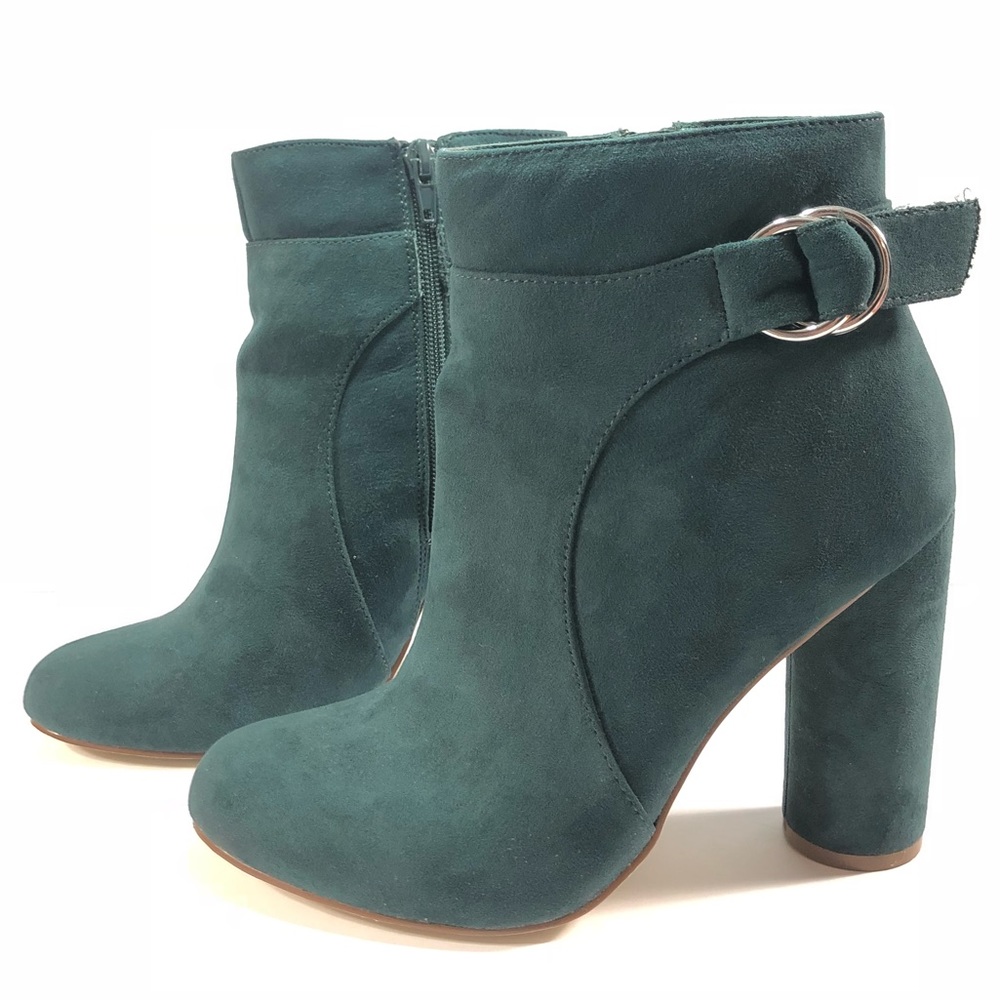 JustFab green faux suede chunky round heel bootie